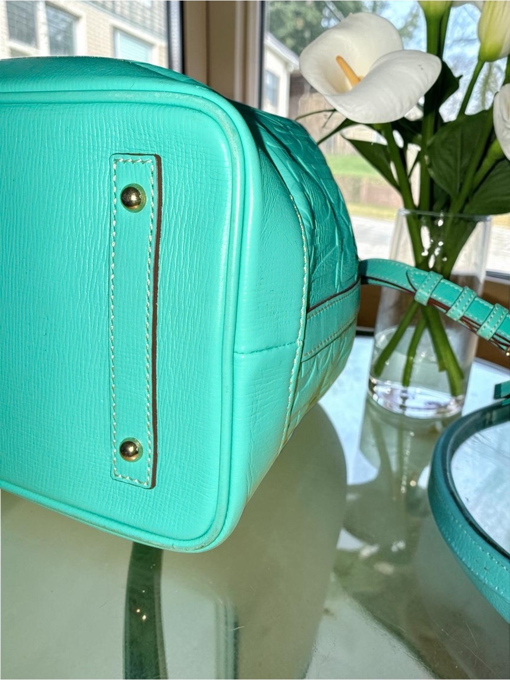 RARE Dooney & Bourke EUC Turquoise Retro Embossed Leather Drawstring Bucket Bag - Picture 12 of 15